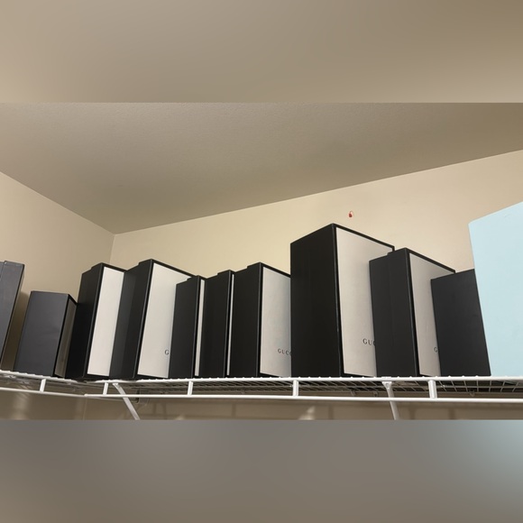 Authentic Designer boxes.. - Picture 2 of 4